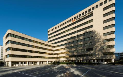 Gebouw Einstein mogelijk AZC